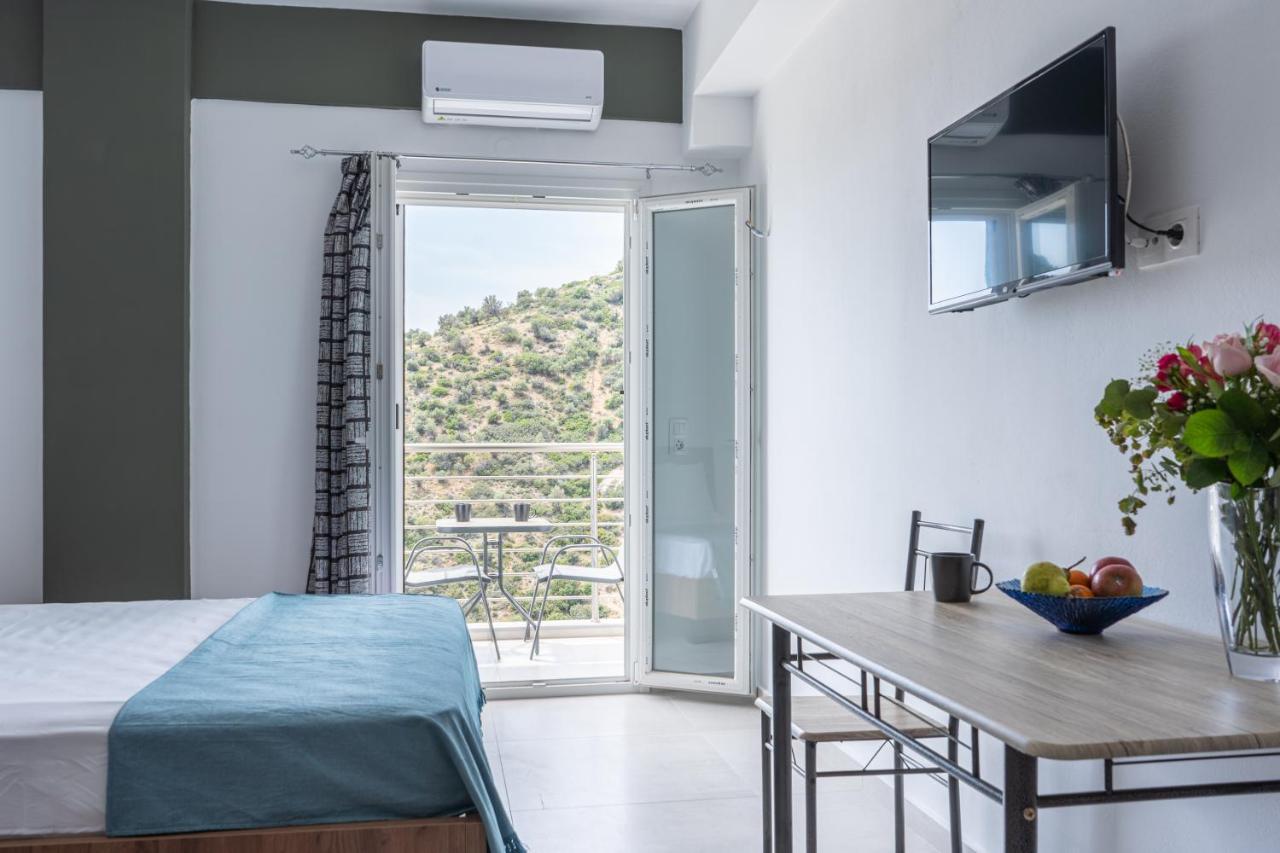 Christos Seaview Studios Agia Galini  Bagian luar foto